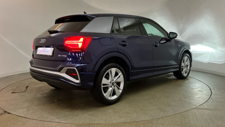 Audi Q2 35 TFSI S Line 5dr S Tronic Petrol Estate